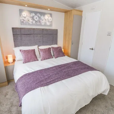 Holiday home Willow